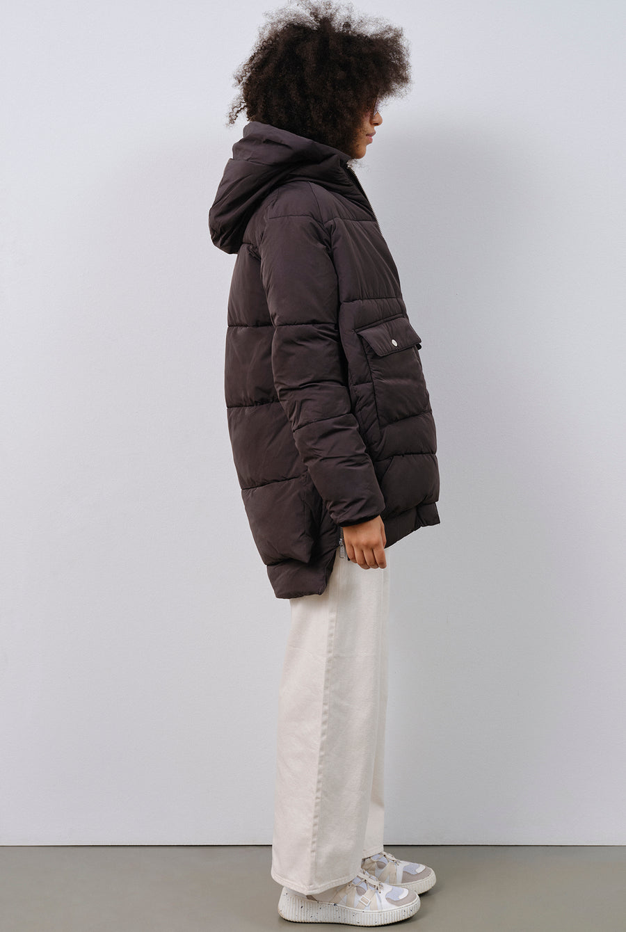 Embassy of Bricks and Logs • Lyndon Puffer Jacket • Black