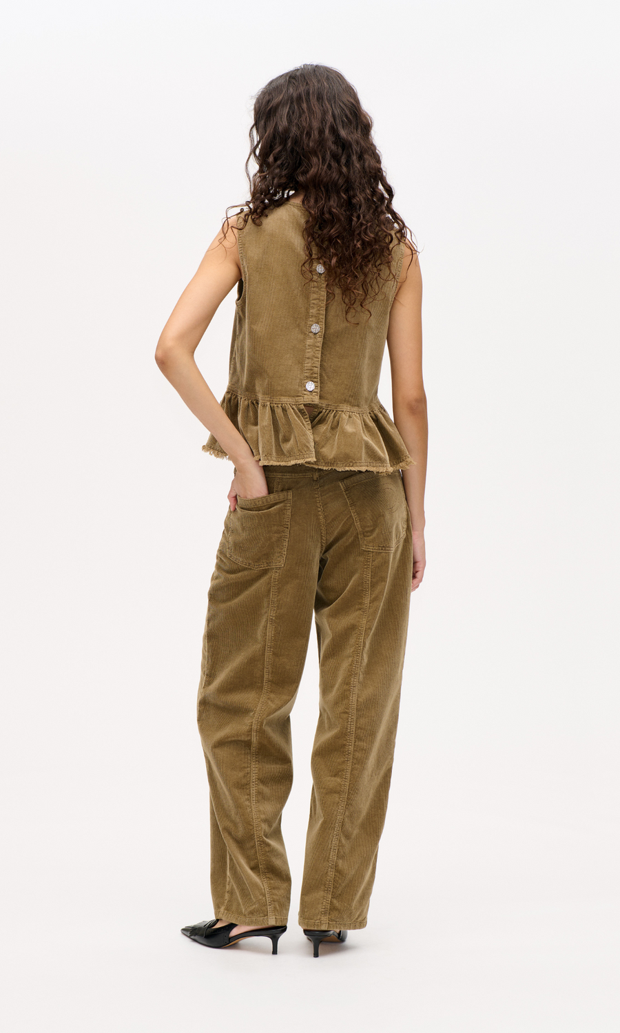 Baum und Pferdgarten • Nara Trousers • Savannah Tan
