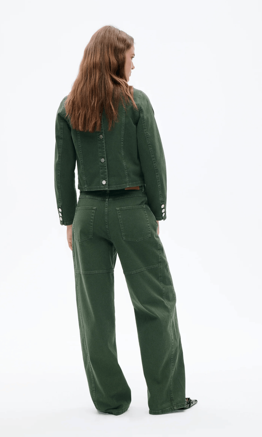 Baum Und Pferdgarten • Nikolin Jeans • Rosin Green