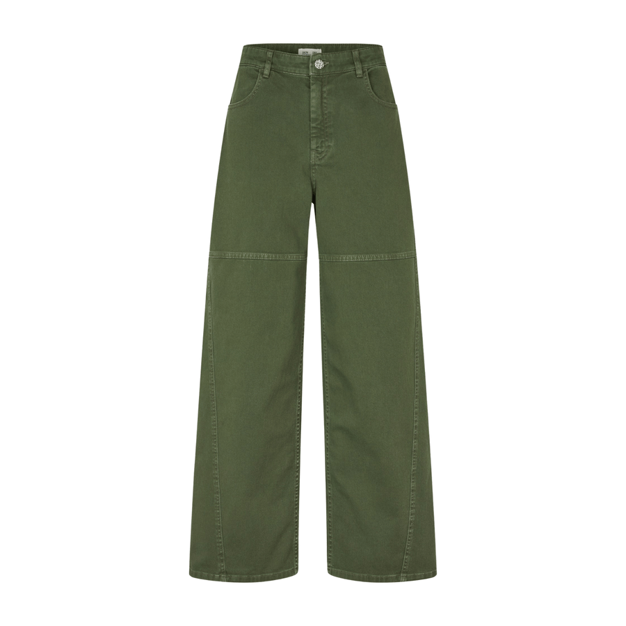 Baum Und Pferdgarten • Nikolin Jeans • Rosin Green