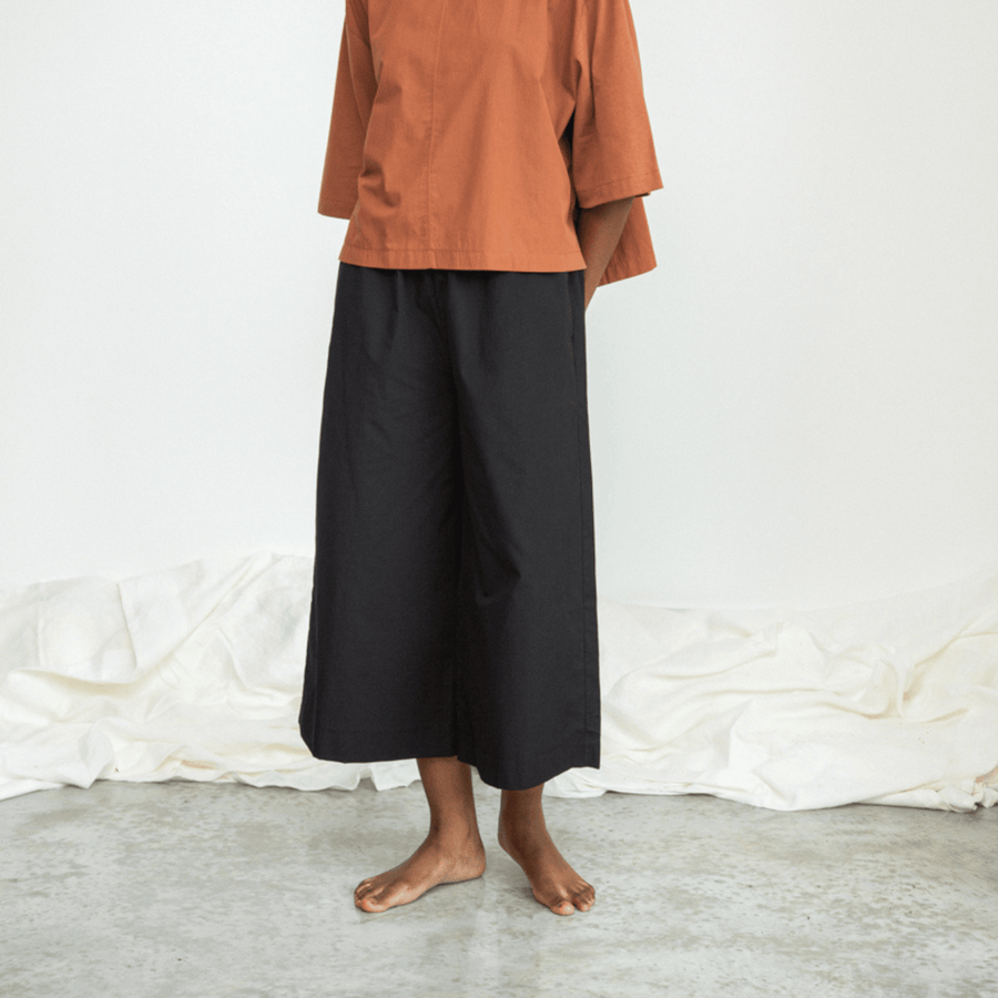 Beaumont Organic • Evora-Jane Trousers • Black