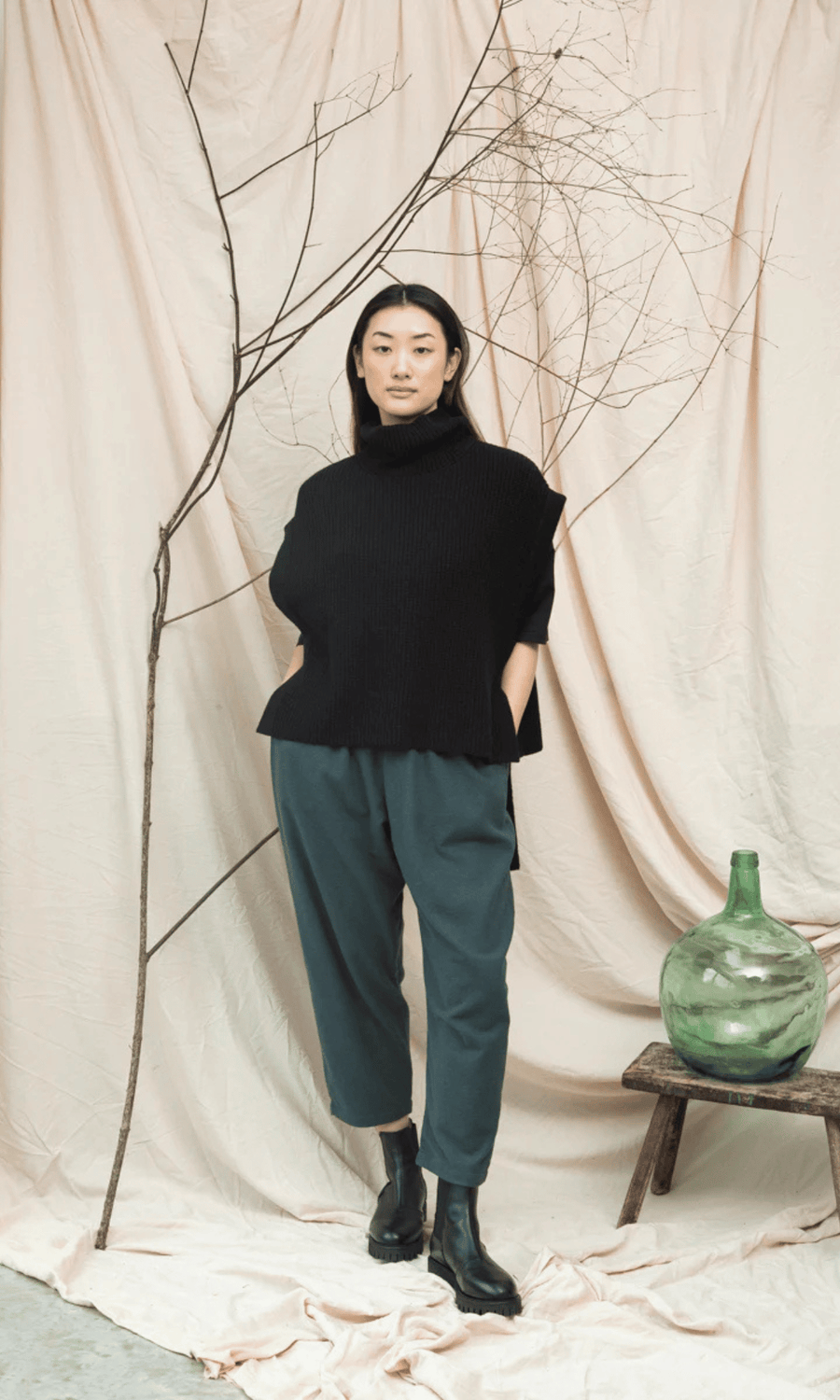 Beaumont Organic • Kanon Knitted Vest • Black