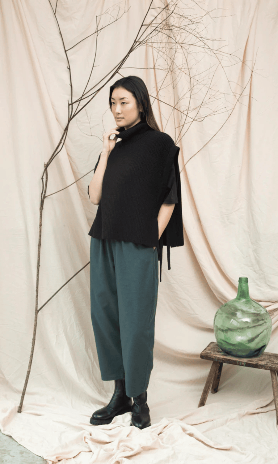 Beaumont Organic • Kanon Knitted Vest • Black