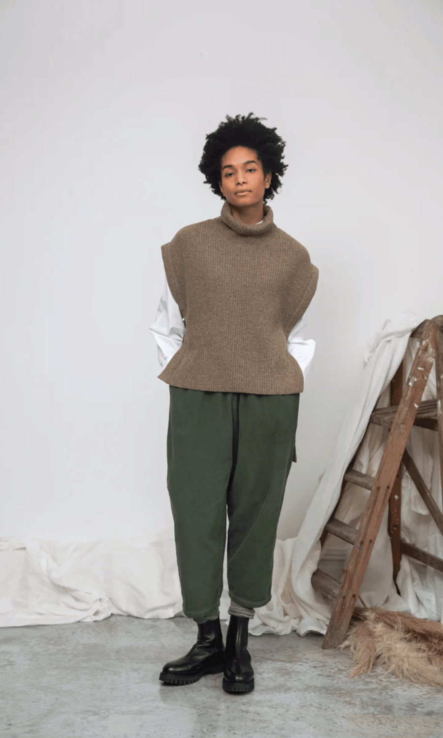 Beaumont Organic • Kanon Knitted Vest • Taupe Marl