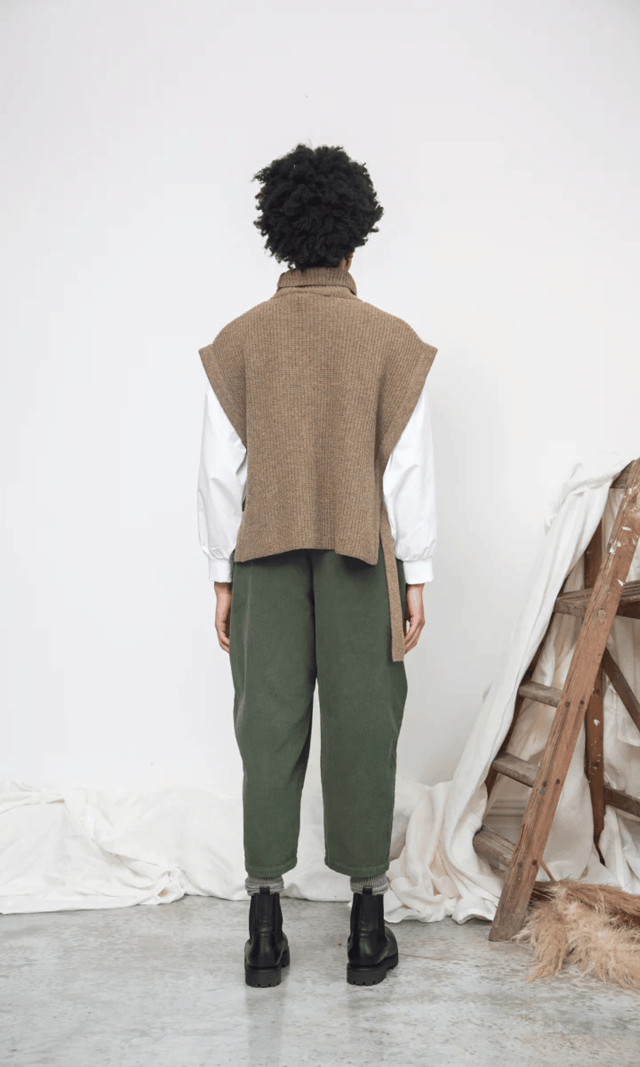 Beaumont Organic • Kanon Knitted Vest • Taupe Marl
