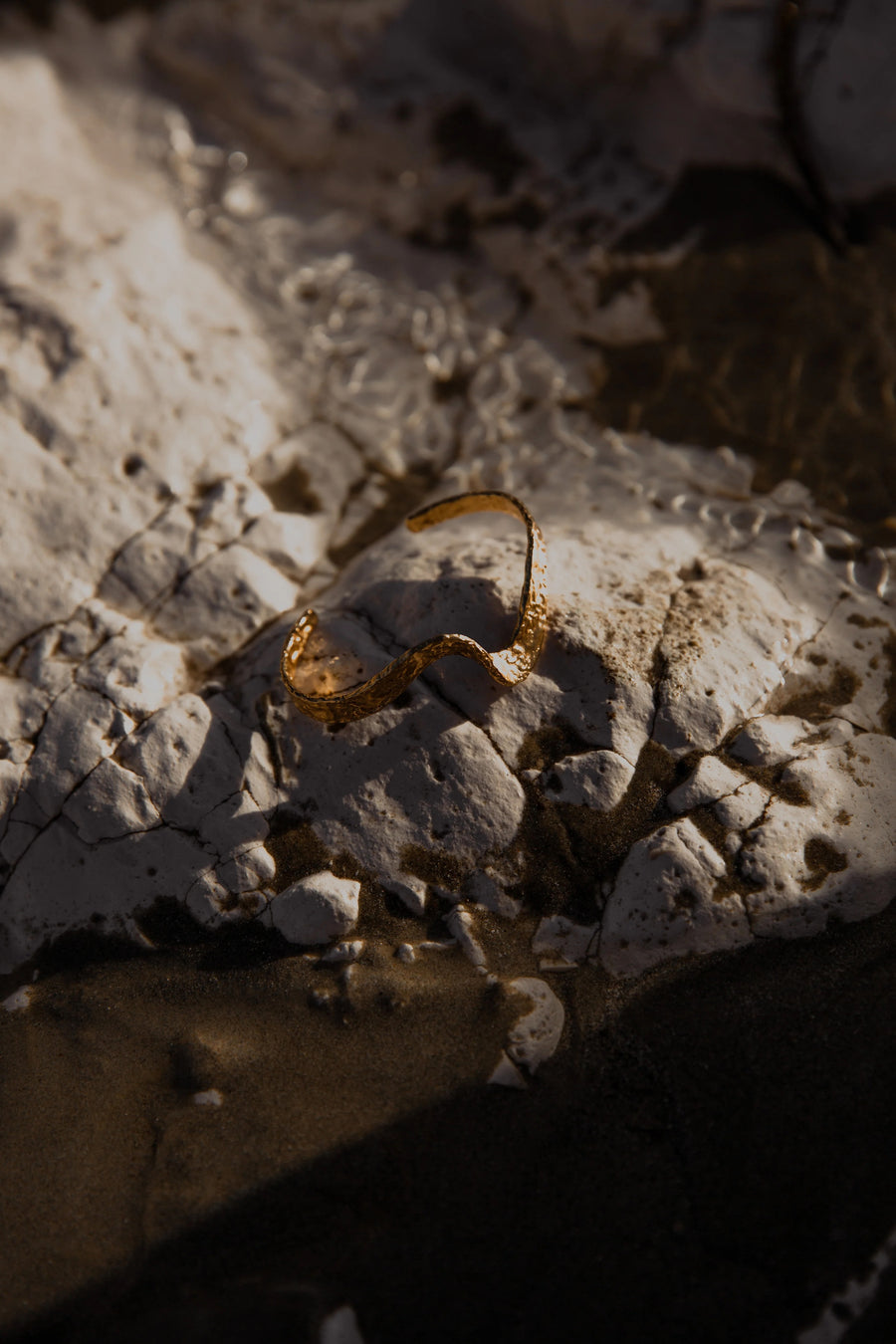 By Glaze • Wave Bangle • Gold