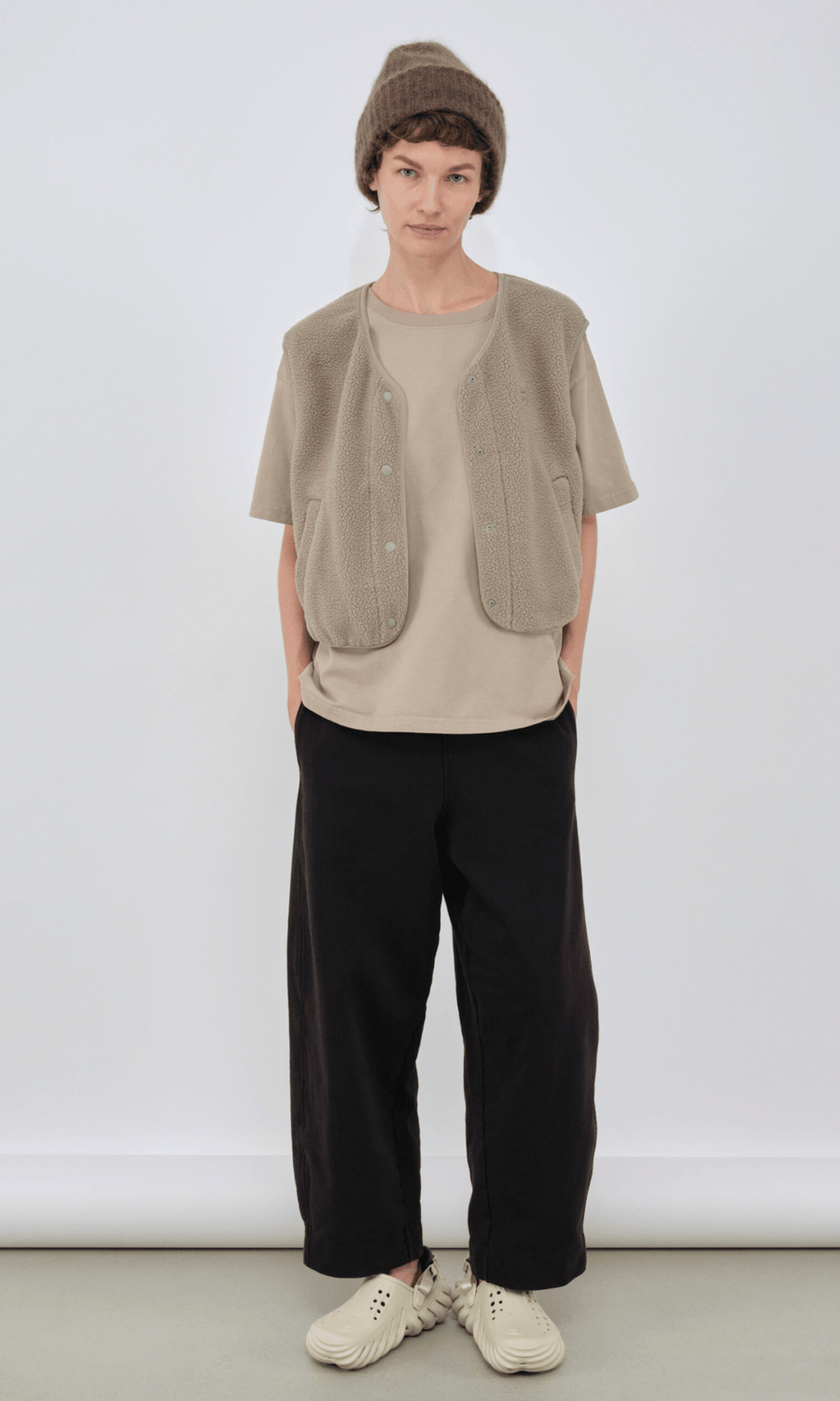 Embassy of Bricks and Logs • Belva Fleece Vest • Pale Olive