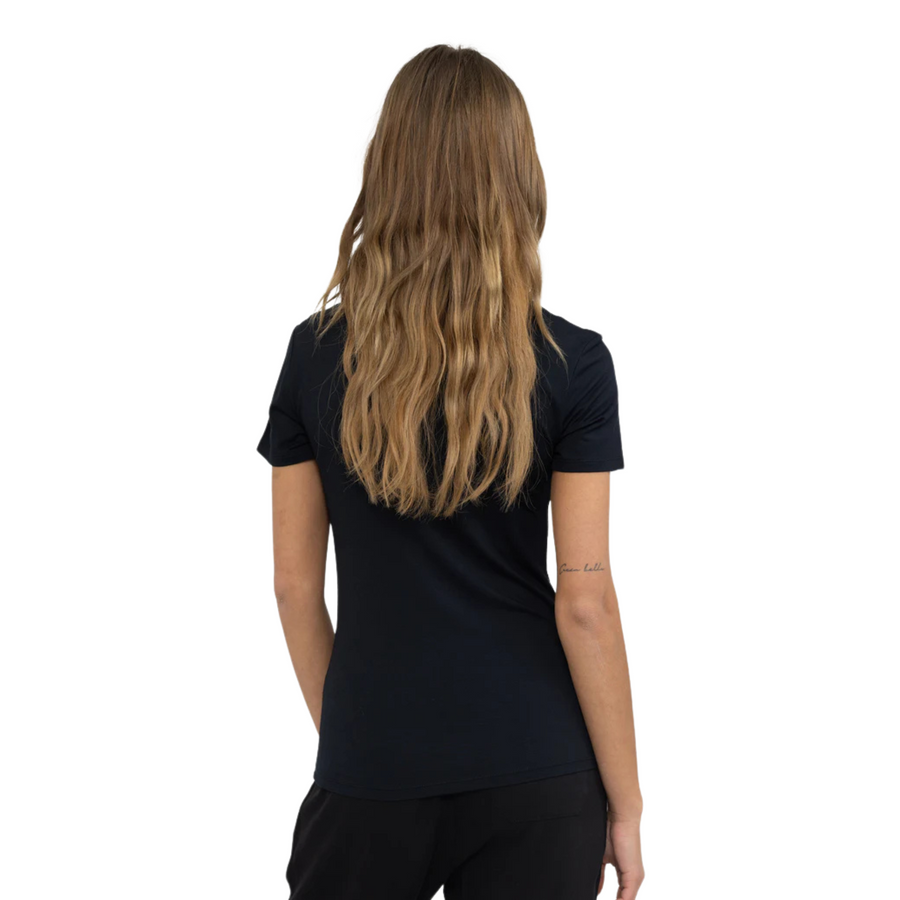 Esmé Studios • Penelope Slim Fit T-Shirt  • Black