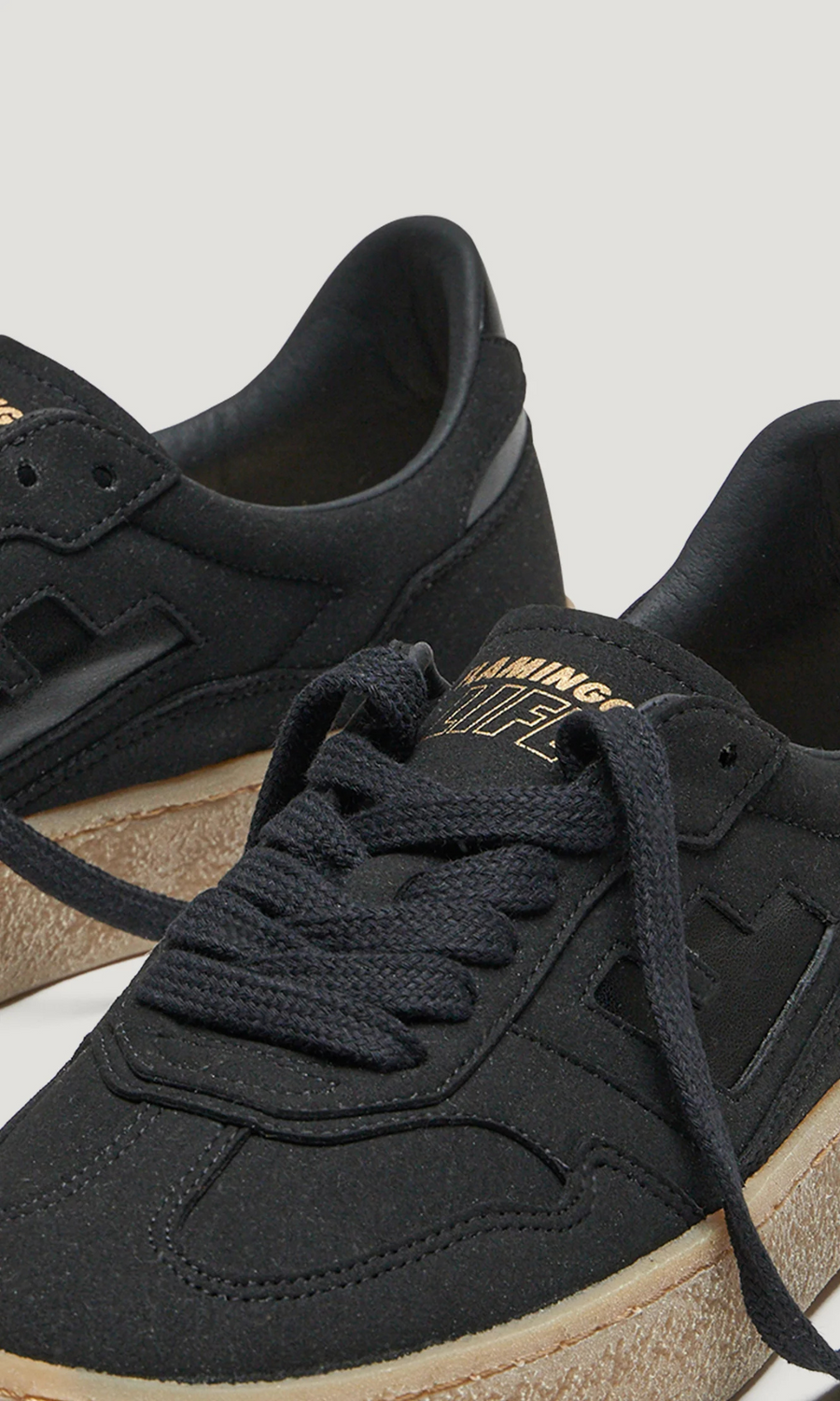 Flamingos Life • Burela Bold Sneakers • Black