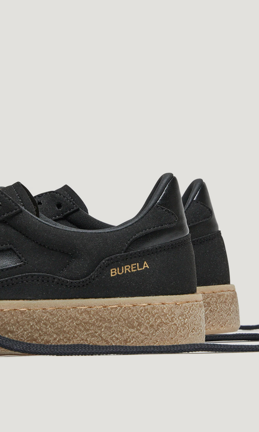 Flamingos Life • Burela Bold Sneakers • Black