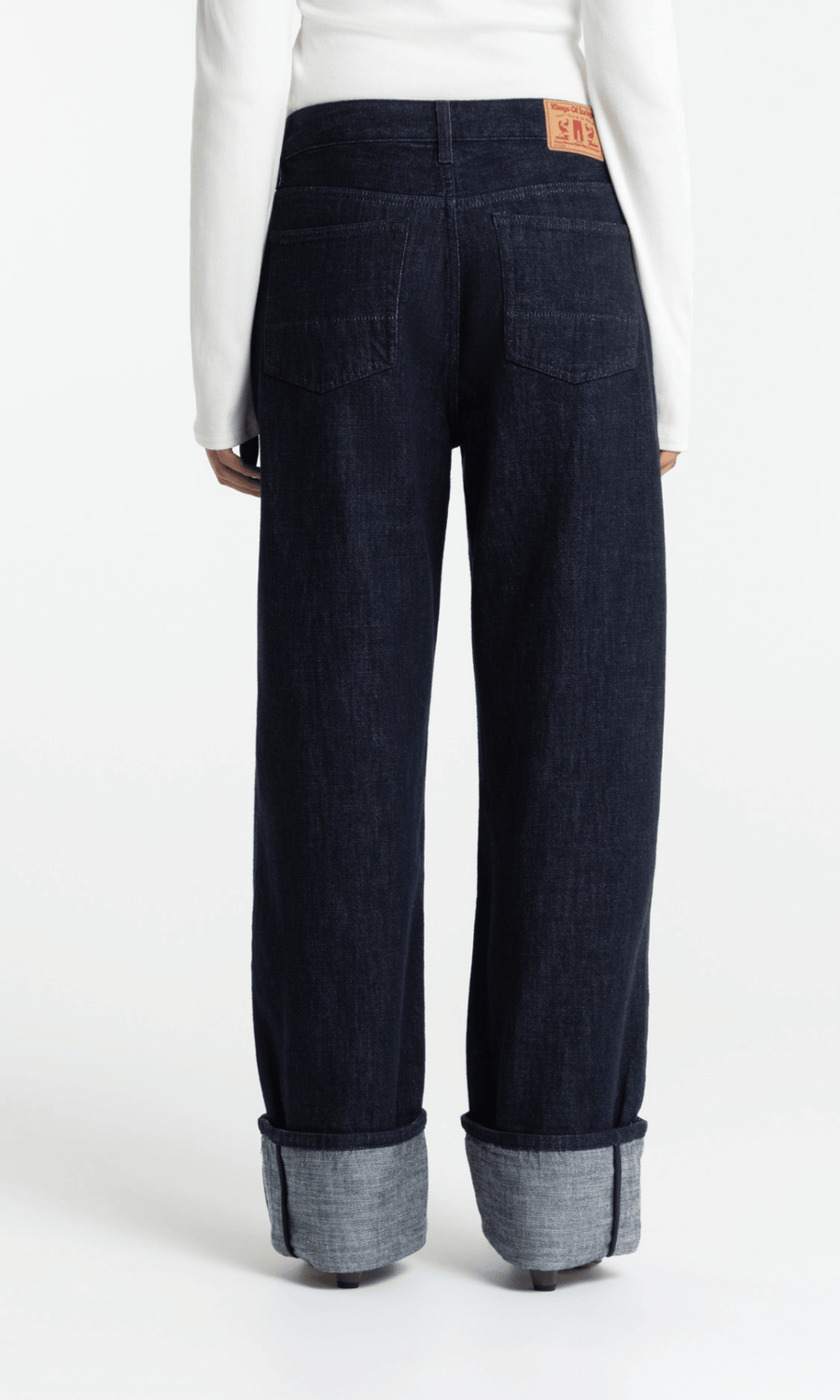 Kings Of Indigo • Joan Turn Up Jeans • Suse Rinse