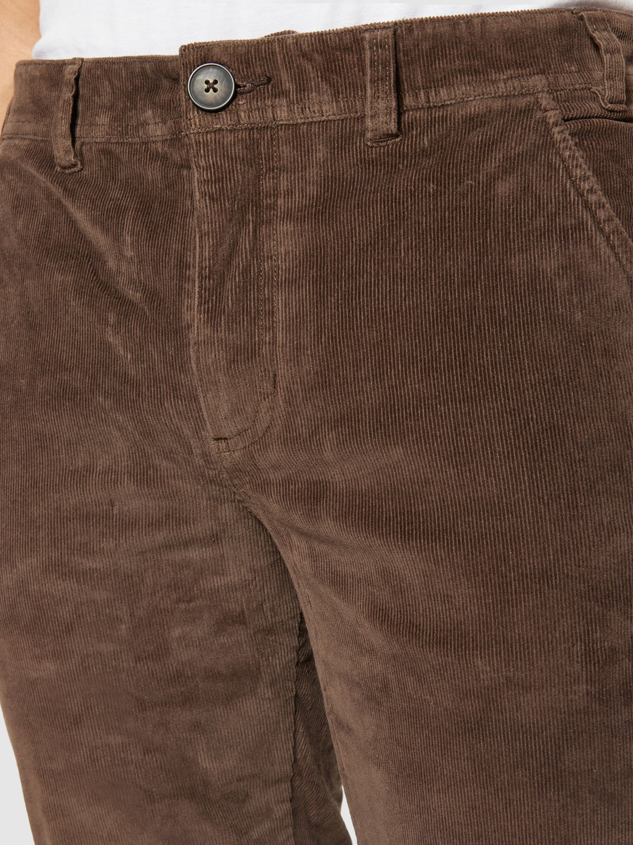 Knowledge Cotton • Chuck Chino Pants • Brown Corduroy