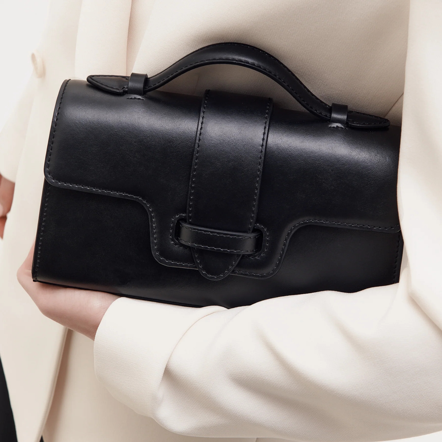 Loué Studio • Mano Pochette Bag • Black