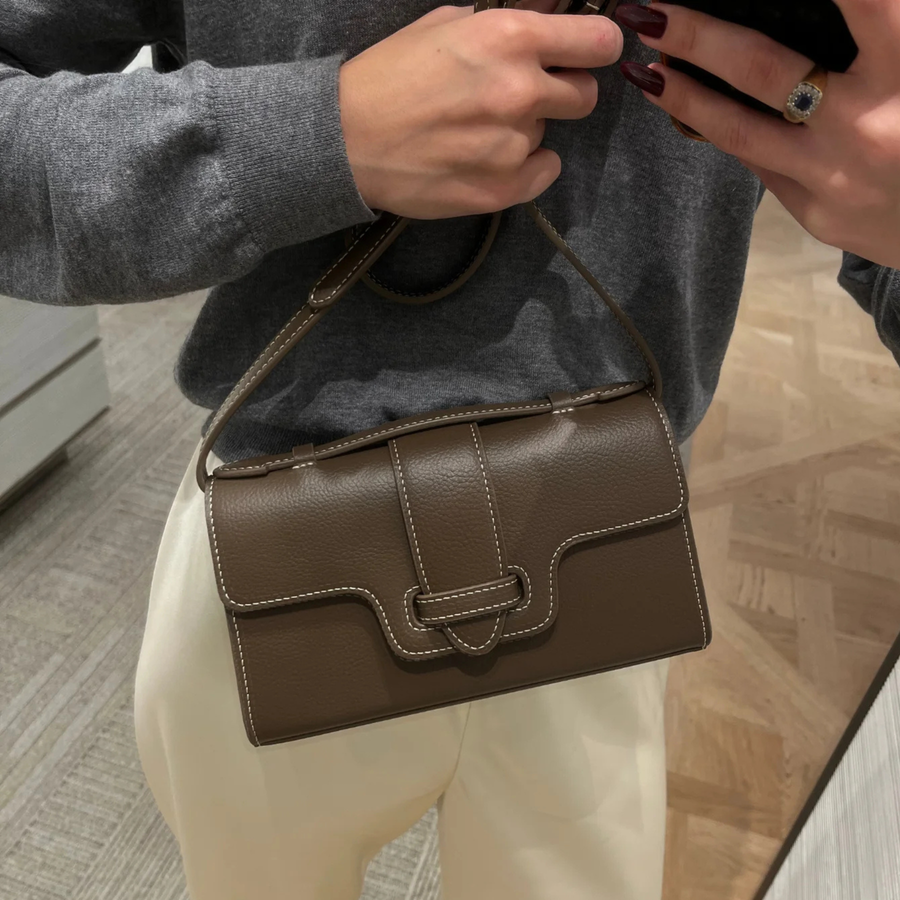 Loué Studio • Mano Pochette Bag • Taupe