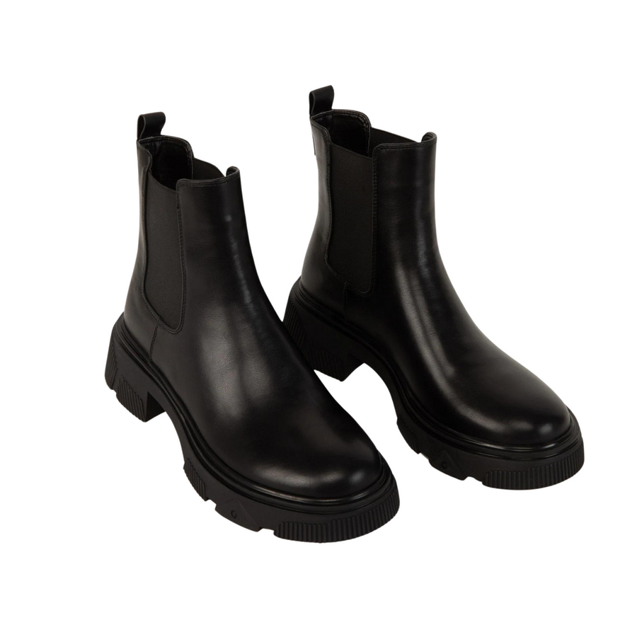 Matt & Nat • Tayla Boots • Black