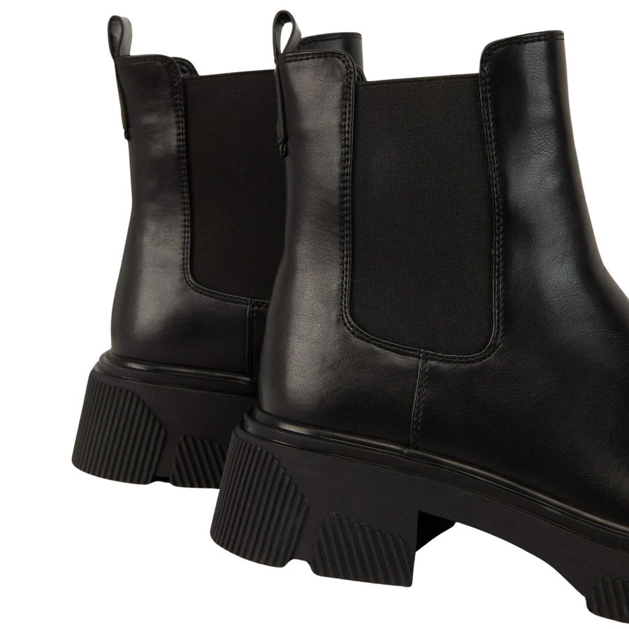 Matt & Nat • Tayla Boots • Black