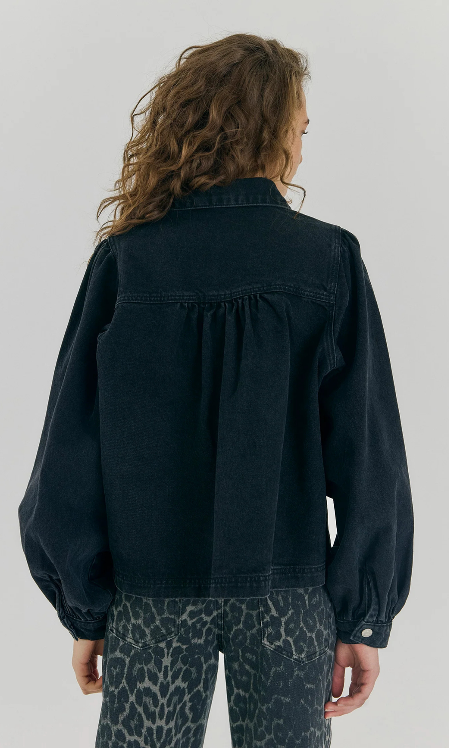 Norr • Ninni Shirt • Washed Black