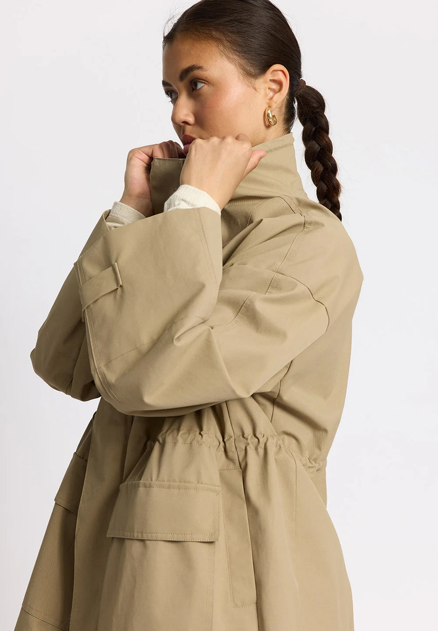 Rethinkit • Tech Cloud Coat • Beige Taupe