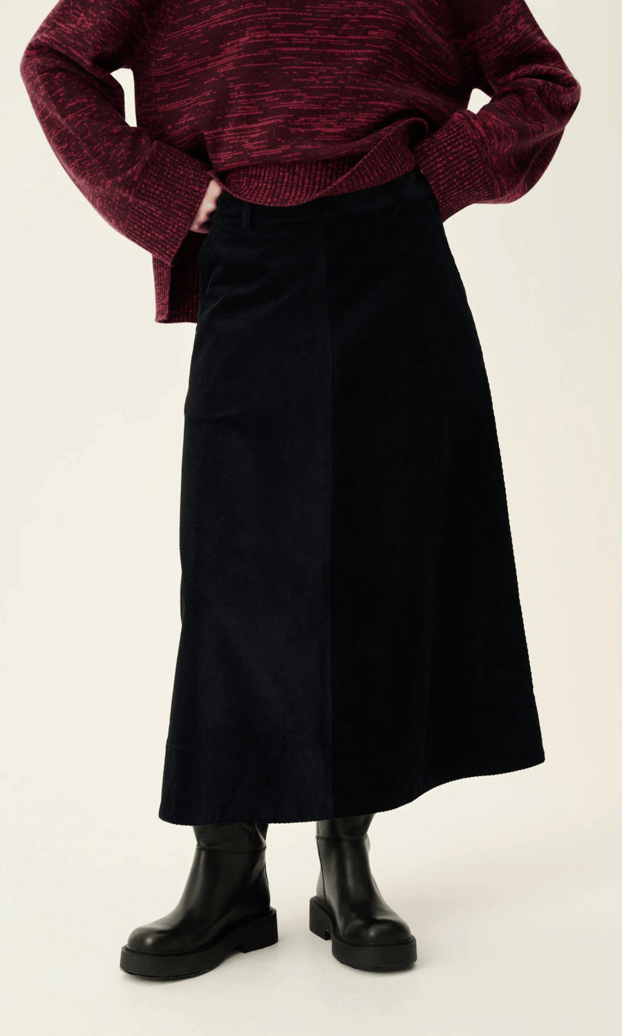 Rue de Tokyo • Pryma Corduroy Skirt • Ink Navy