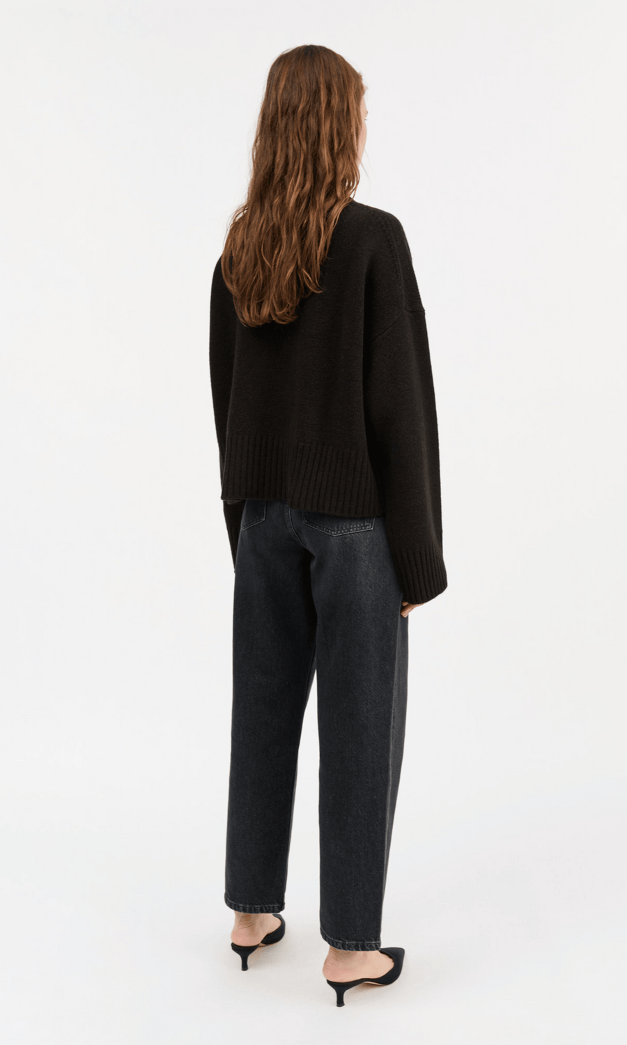 Skall Studio • Campa Jumper • Black