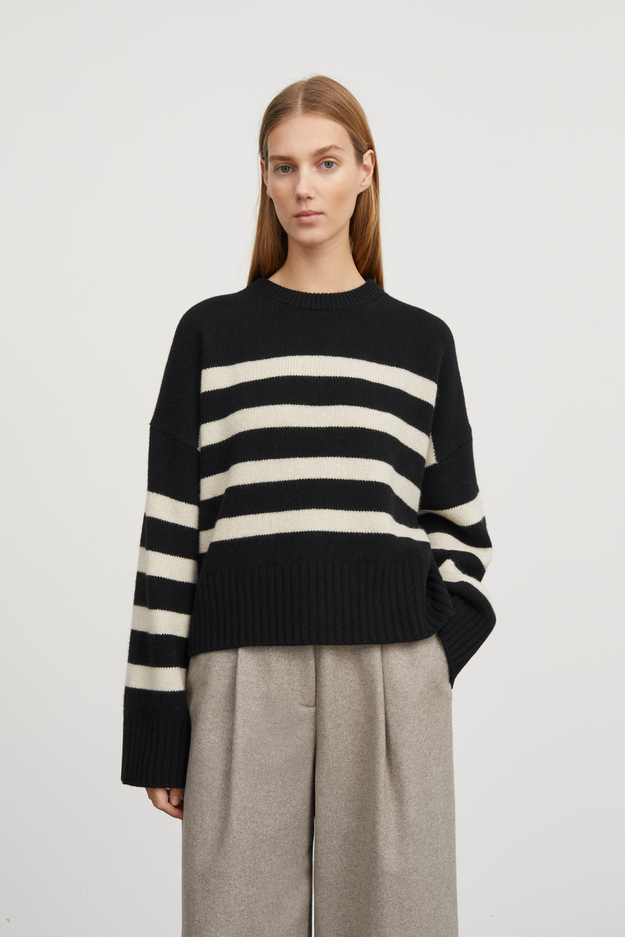 Skall Studio • Campa Jumper • Black/Sand Stripe