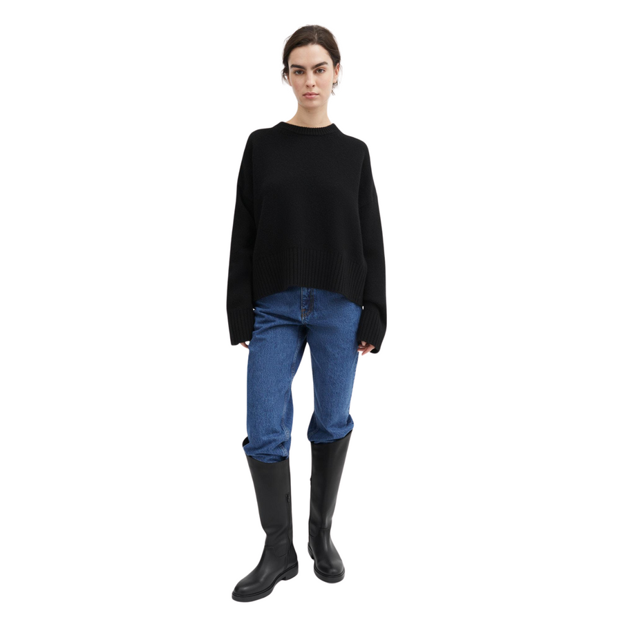 Skall Studio • Campa Jumper • Black