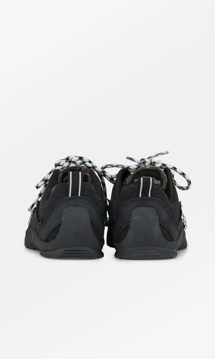 Skall x Keen • Jasper Sneaker  • Black