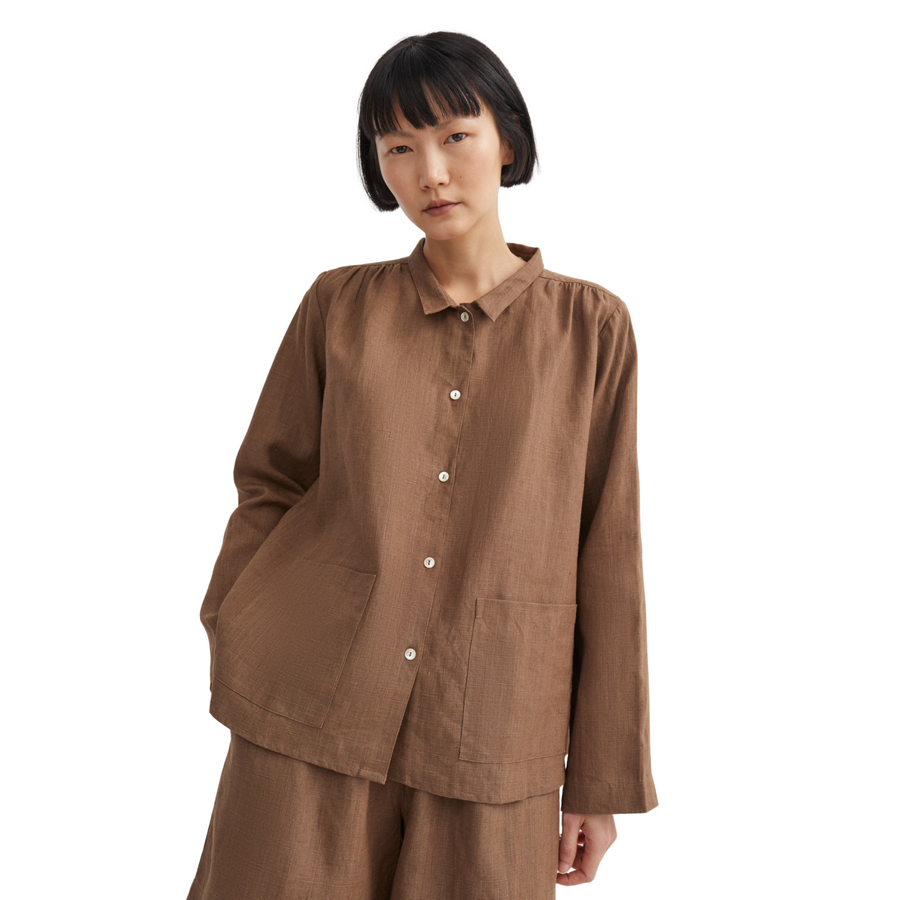 Skall Studio • Nettle Shirt • Cedar Brown