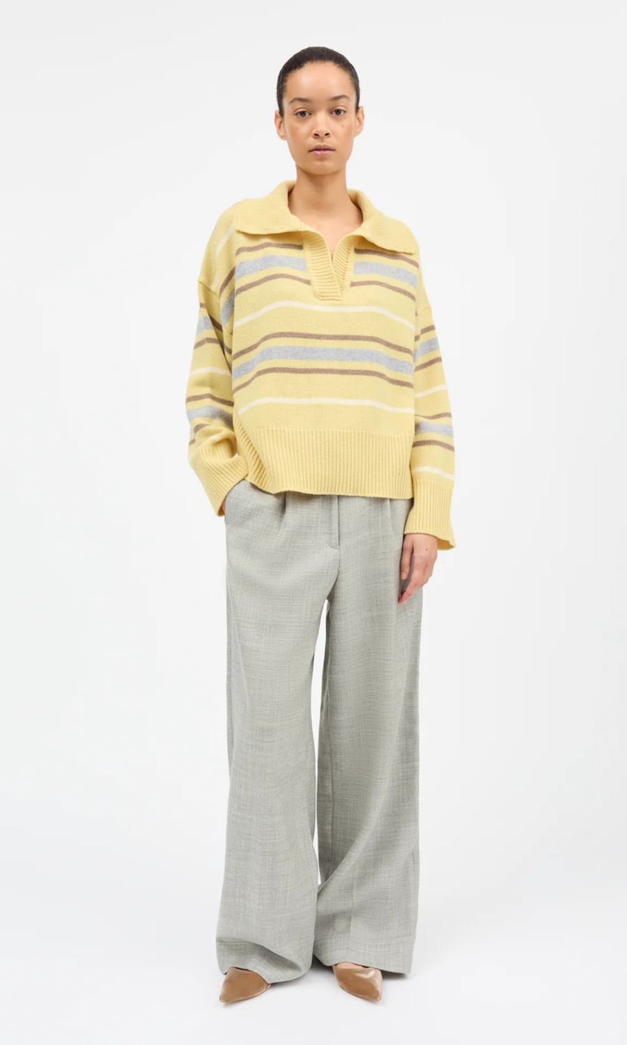 Skall Studio • Paul V-Neck Jumper • Yellow/Grey Stripe