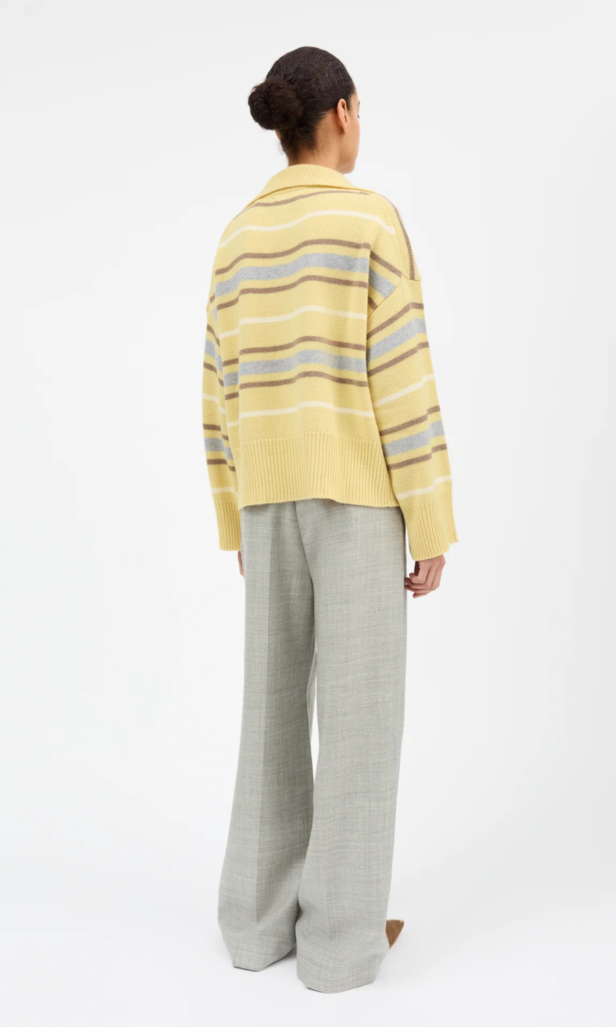 Skall Studio • Paul V-Neck Jumper • Yellow/Grey Stripe