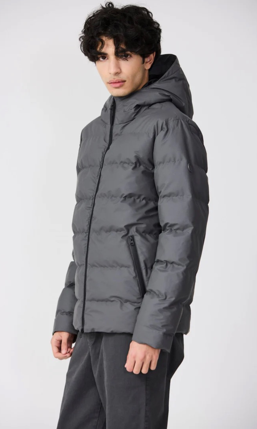 Tanta • Hrom Jacket • Magnet