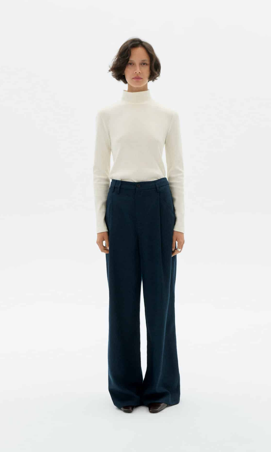 Thinking Mu • Aine Top • White