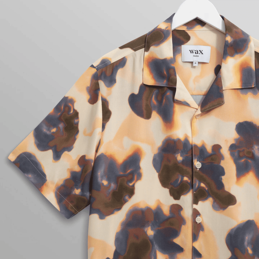 Wax London • Didcot Shirt • Peach/Blue Blur Floral