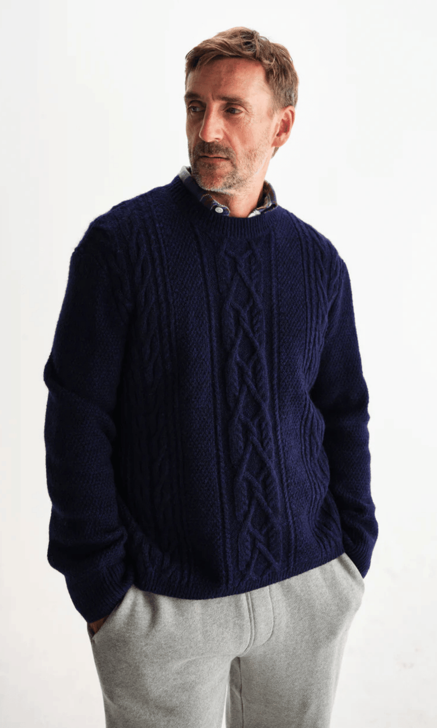 Wax London • Hyatt Crewneck Jumper • Navy Brush Cable