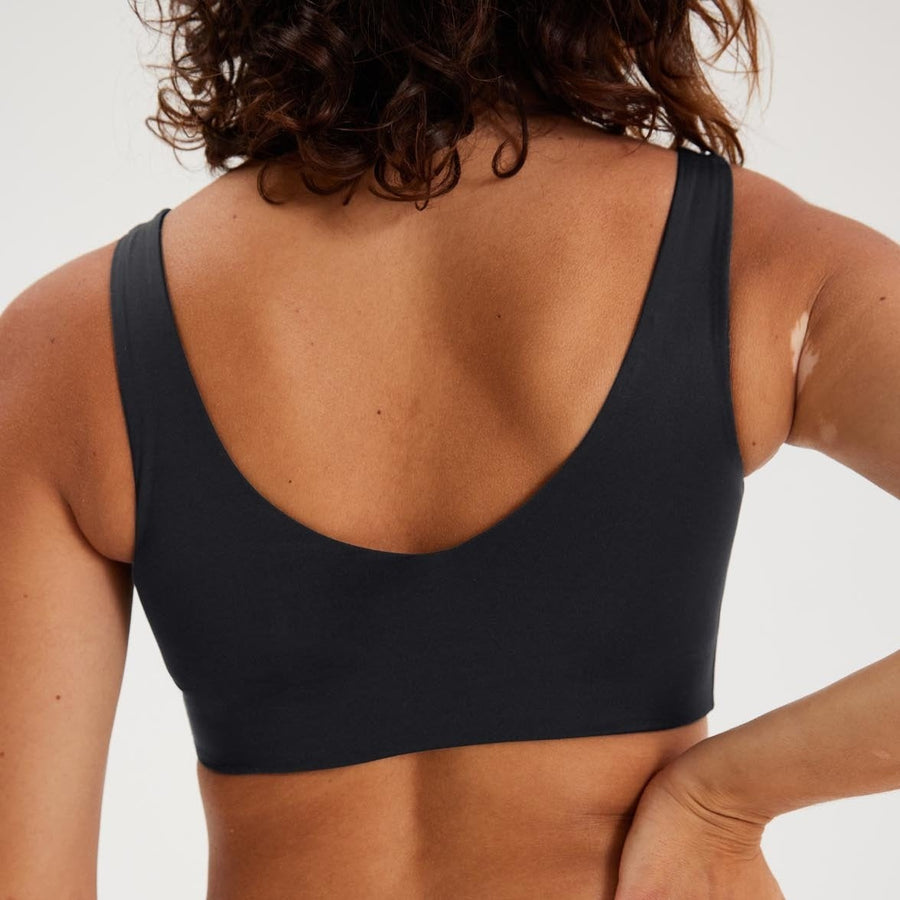 Girlfriend Collective • Scoop Bralette • Raven